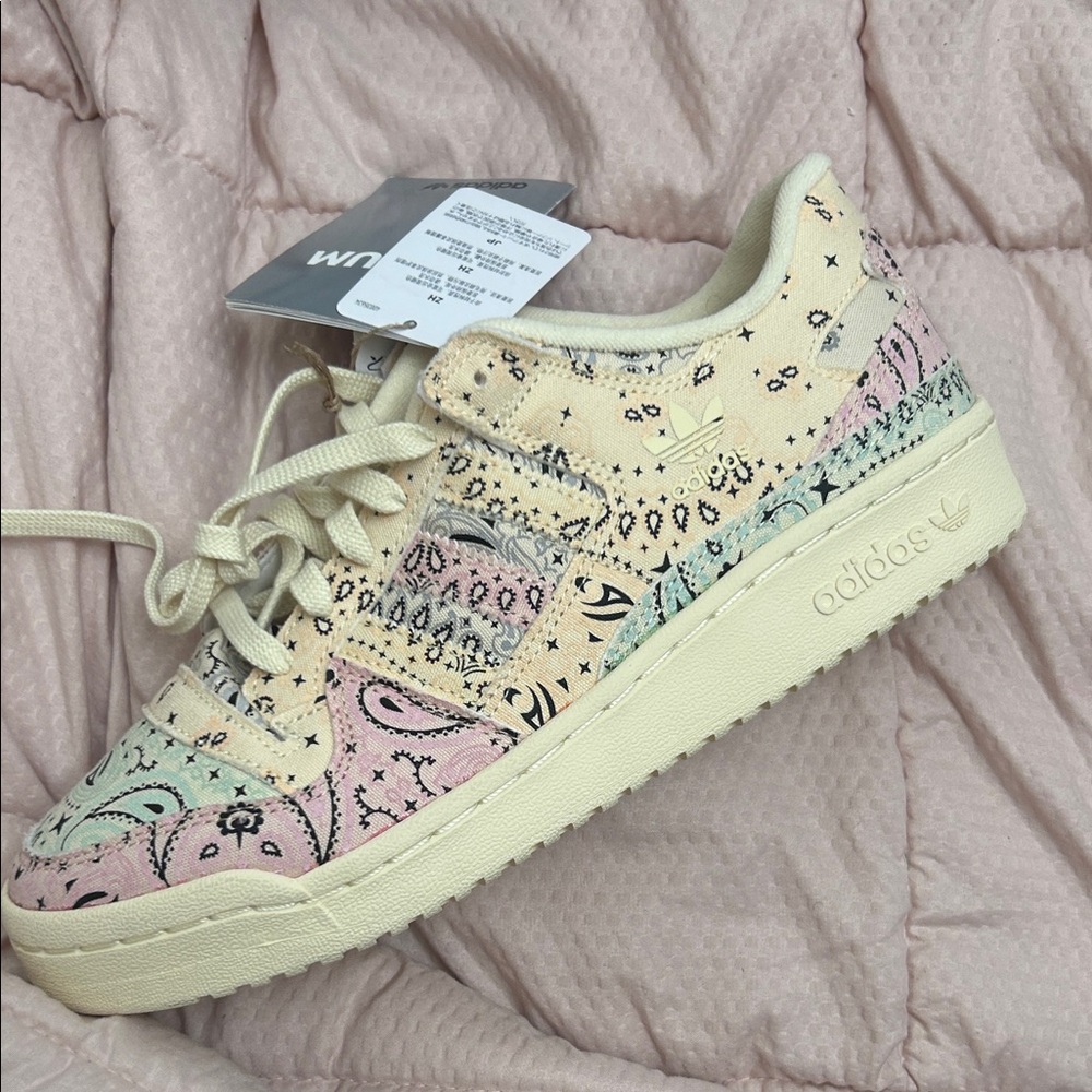 NWT Adidas Women’s Forum 84 Low CL W Pastel Pattern Sneakers - Picture 9 of 10